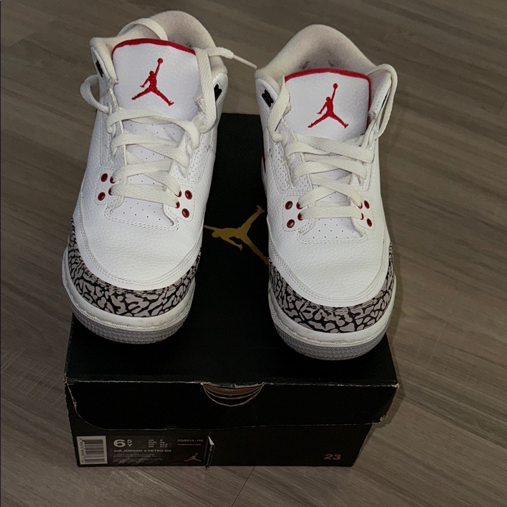 Jordan White and Red Sneakers Iconic Design